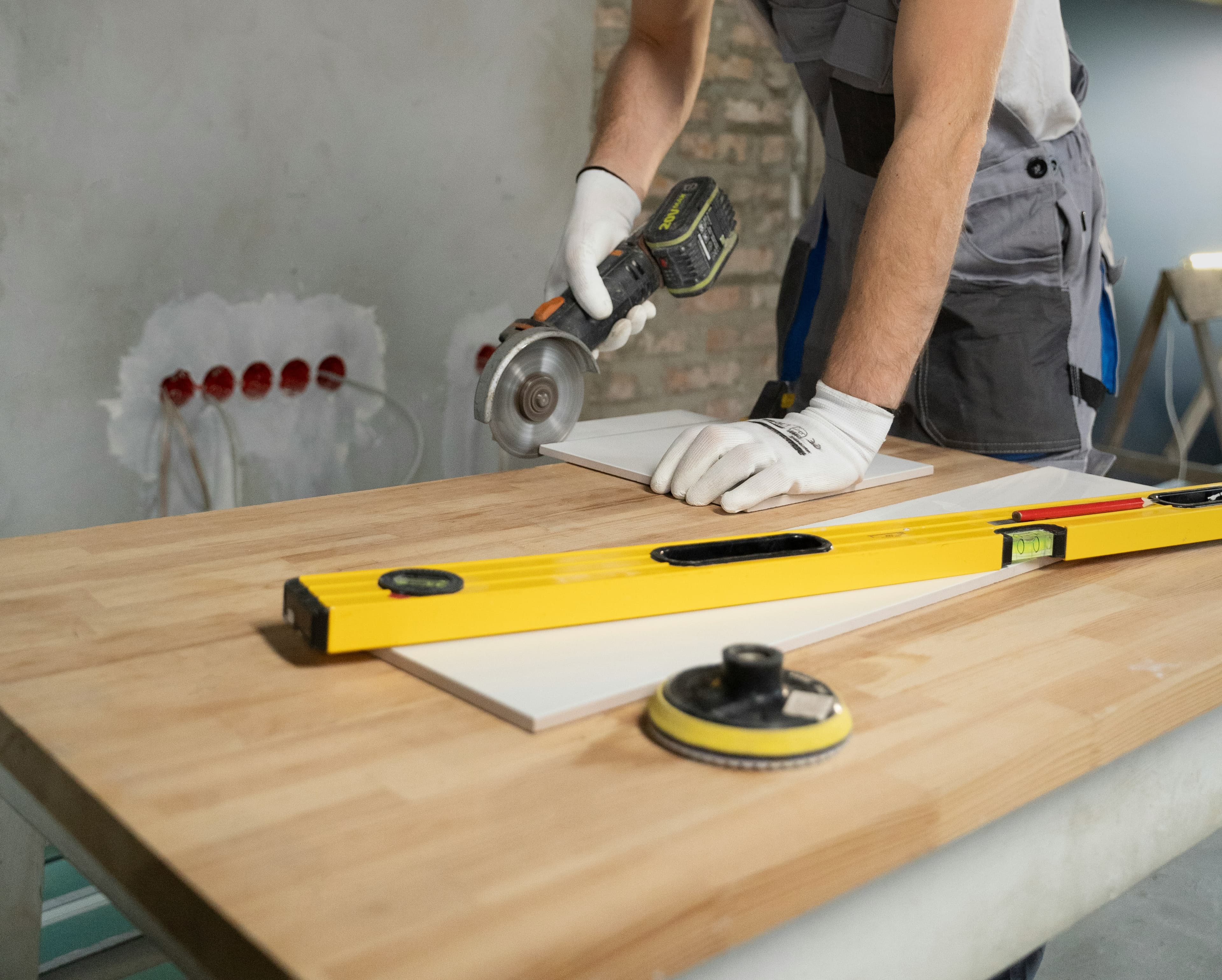 Professional craftsmanship - table creation work